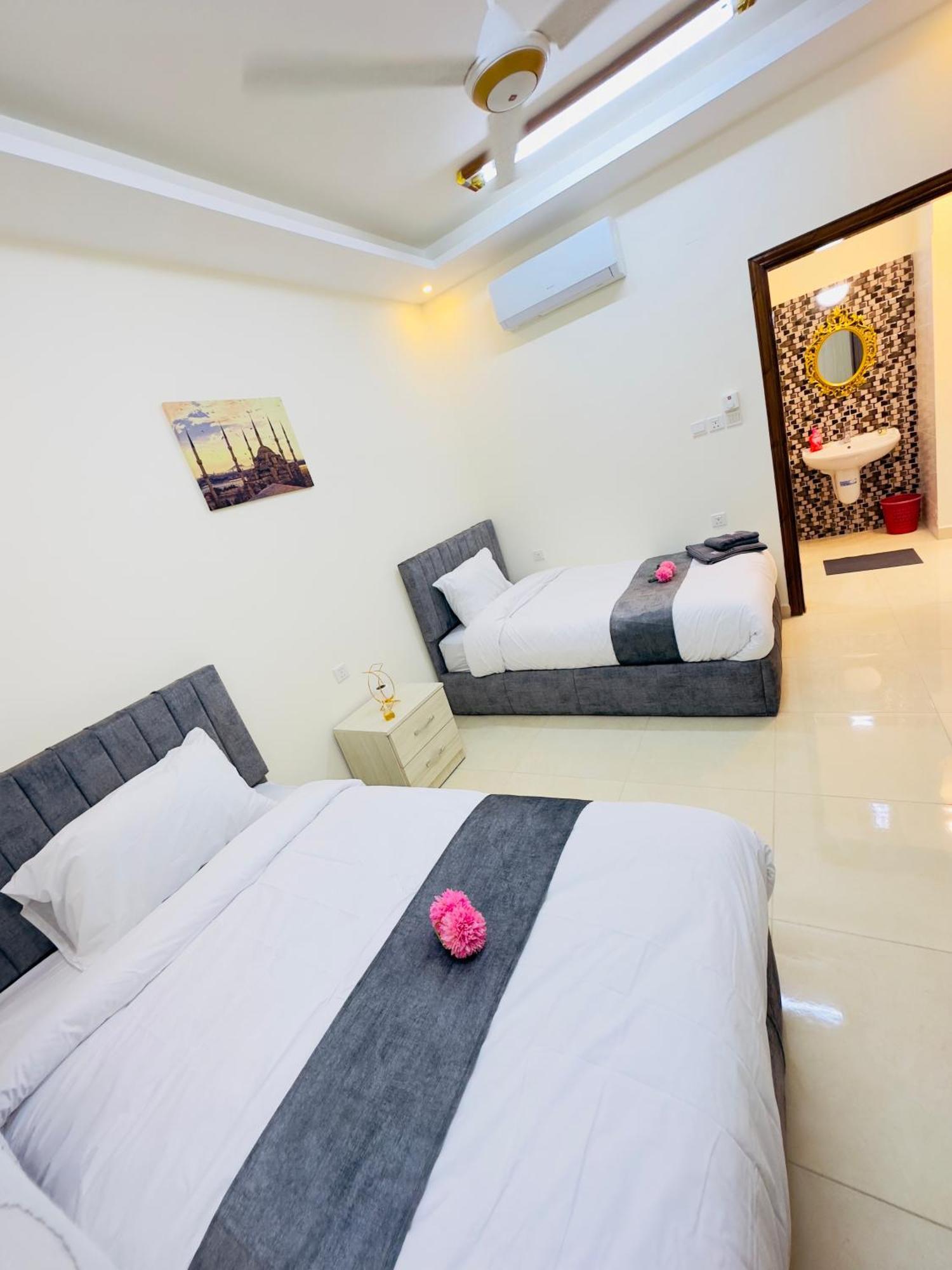 Eng-Murjan Apartment Aqaba Luaran gambar